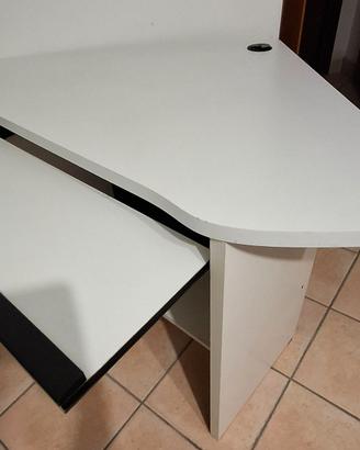 Scrivania angolare 89X89cm con ripiano estraibile