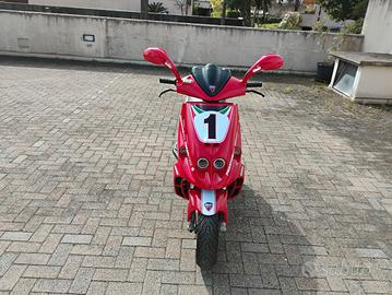Malaguti Phantom f12 Ducati corse 