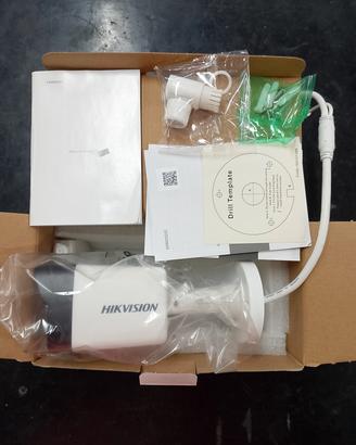 Telecamera IP Hikvision DS-2CD1023G0E-I 2MP PoE IR