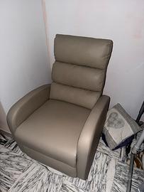 Poltrona reclinabile in pelle