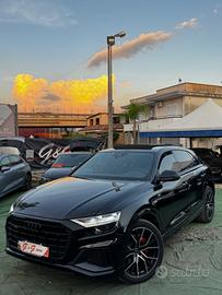 Audi Q8 50 TDI 286 CV quattro tiptronic S-Line Tet