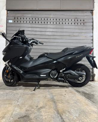 TMAX 530