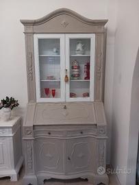 credenza vetrina rifatta in stile shabby 