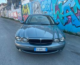 Jaguar X-Type 2.5 V6 24V cat Classic