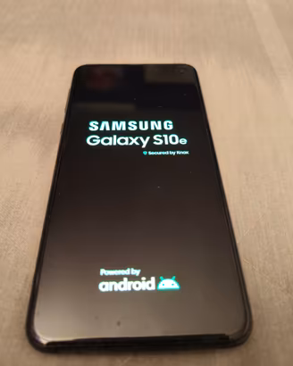 SAMSUNG GALAXY S10E 