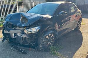 Peugeot 208 PureTech 100 Stop&Start 5 porte Allure