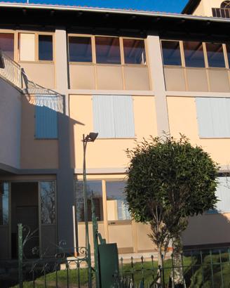 Villa singola con rustico e terreno