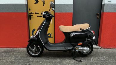 Piaggio Vespa 50 LX