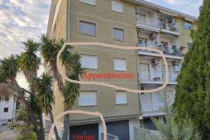 Appartamento 3 camere più servizi e garage