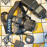 SONY A7III con flash e accessori 