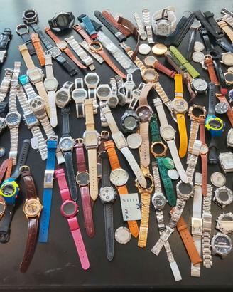 Lotto assortito 250 pezzi orologi per ricambio