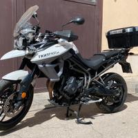 Triumph Tiger 800 xrx