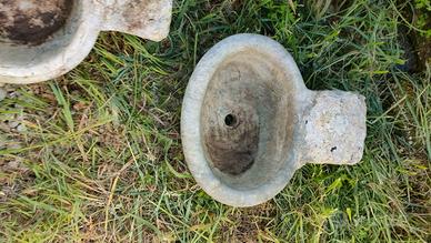 Acquasantiere/lavandino 