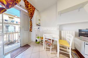 GRAZIOSO BILOCALE DOPPIA ESPOSIZIONE LIBERO DA APR