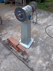 Smerigliatrice e mola a nastro