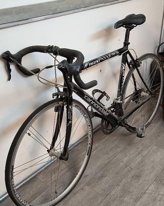 CANNONDALE R600