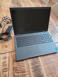 Notebook Dell Latitude 3540 intel i7-1355u 15.6