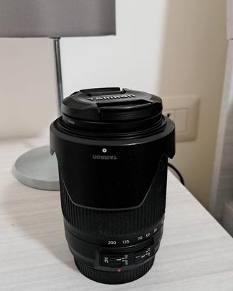 Obiettivo Tamron  18-200 + obiettivo canon 50mm