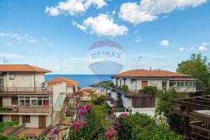 Appartamento - Aci Castello