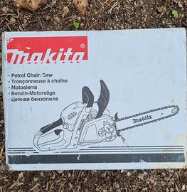 motosega Makita 