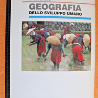 Libro GEOGRAFIA DELLO SVILUPPO UMANO di M. Dinucci
