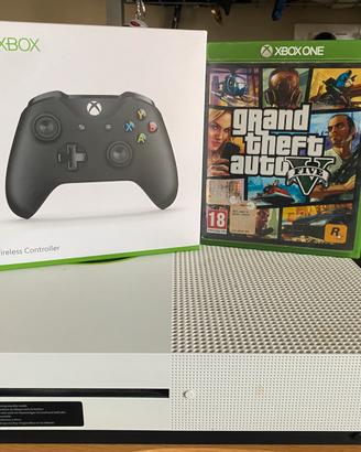 xbox one s + gta5 + controller