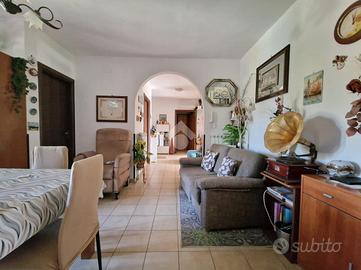 3 LOCALI A SANT'AGATA DE' GOTI