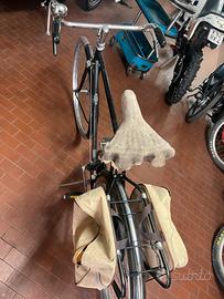 Bici bianchi a bachetta