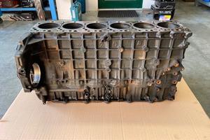 Short Block Iveco BUS Cursor F2BE3682