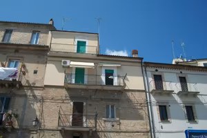 Casa indipendente di 200 m² con 4 locali a Lancian