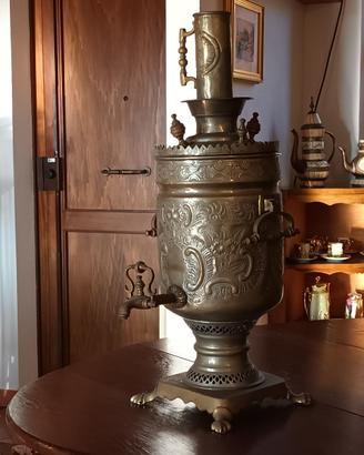 Grande Samovar in metallo