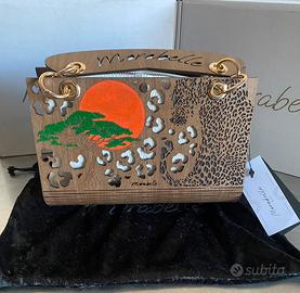 Borsa in vera pelle e legno incisa al laser