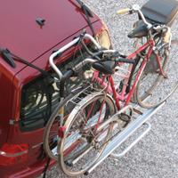 PORTABICICLETTE UNIVERSALE POSTERIORE IN ALLUMINIO