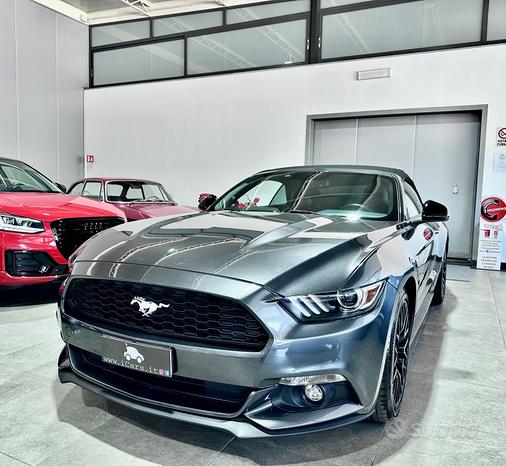 Ford Mustang Convertible 2.3 Ecoboost 317cv auto
