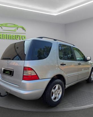 Mercedes-benz ML 270 ML 270 turbodiesel cat CDI