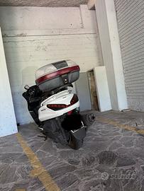 Yamaha majesty 400 2011