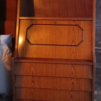 Scrittoio vintage anni '60 in legno impiallacciato