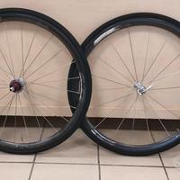 cerchi in carbonio zipp