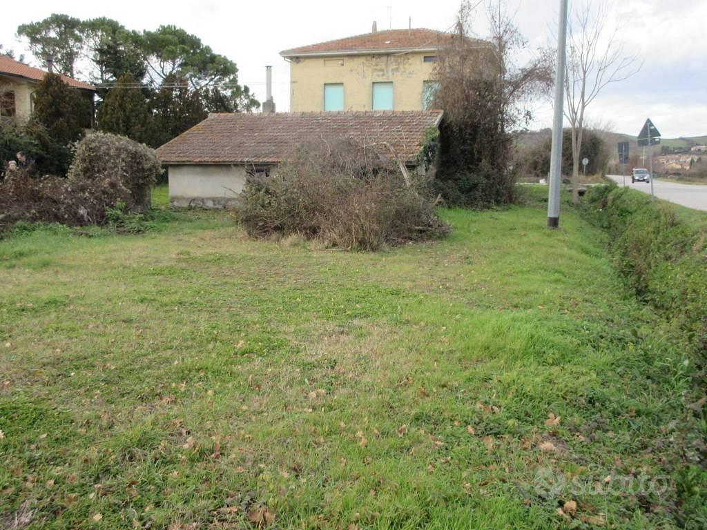 Rustico / Casale di 287 m² con più di 5 locali e b - Vista 5