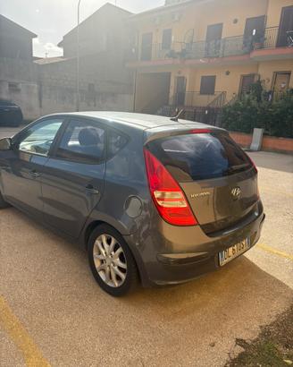 Hyundai i 30
