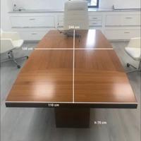 Tavolo riunioni aziendali