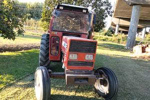 trattore agricolo 