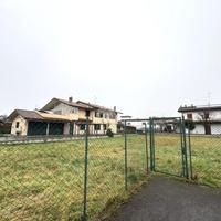 TER. RESIDENZIALE A MORENGO