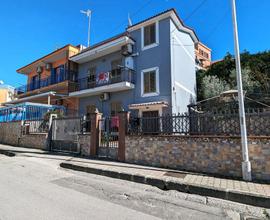 Casa Indipendente Monte di Procida