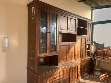 Parete attrezzata legno massello artigianale