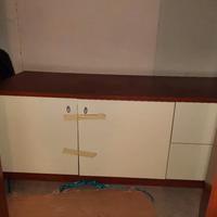 Credenza in legno