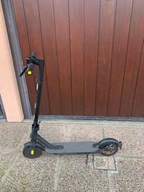 Monopattino Xiaomi essential