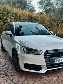Audi a1 *NEOPATENTATI*