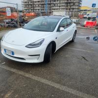  tesla modello 3