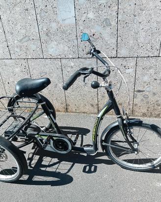 Triciclo adulto con cestino grande 